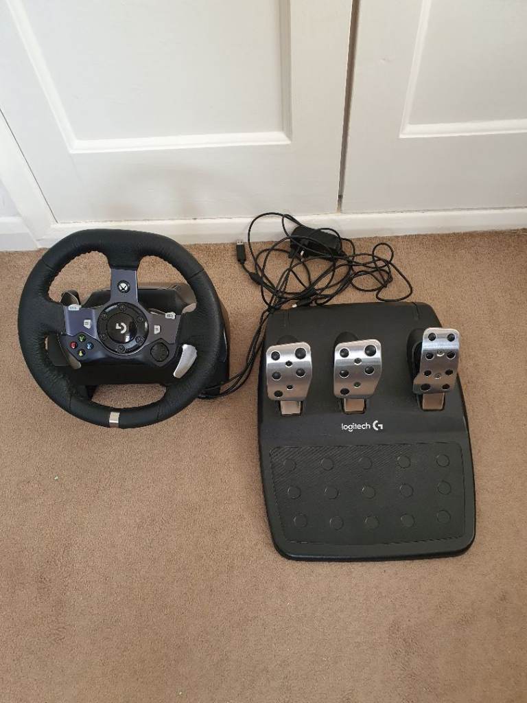 Logirech G920 Steering Wheel + Pedals