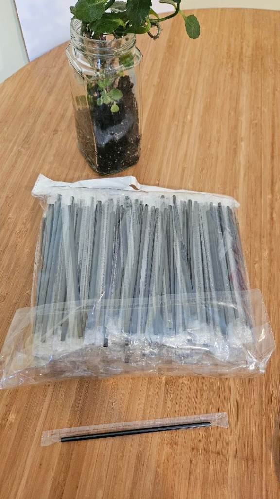 Black Plastic Straws / Pipettes 100 pieces 