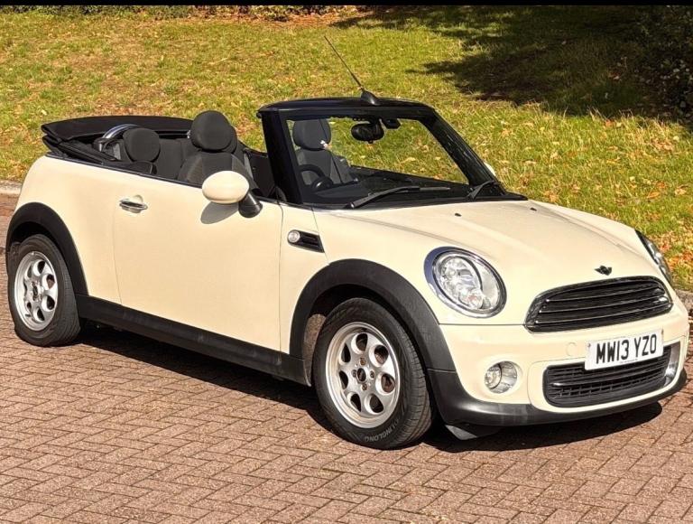 2013 MINI Convertible 1.6 Cooper 2dr Long MOT Full History CONVERTIBLE Petrol Manual
