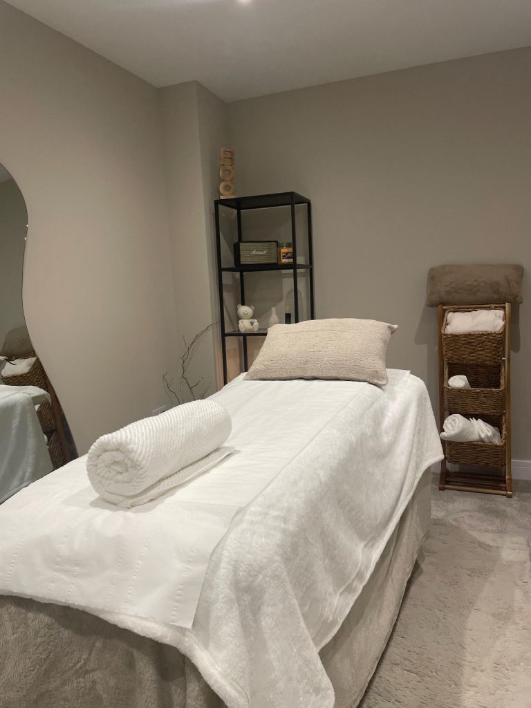 Basingstoke - Qualified Male Independent Massage Therapist