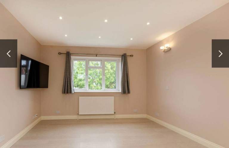 Spacious Room to Let – Short Term (2 Months)
