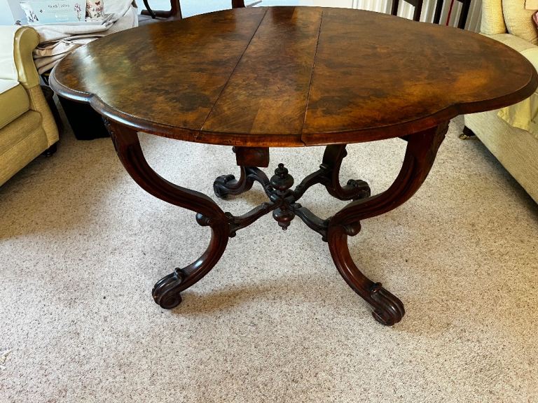 Walnut Antique Drop Leaf Dining Table – Good Condition