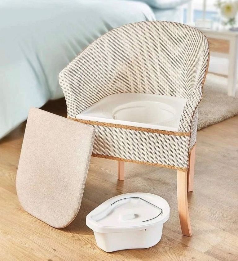 Basket Weave Commode Chair with Padded Seat – Stylish, Discreet & Comfortable