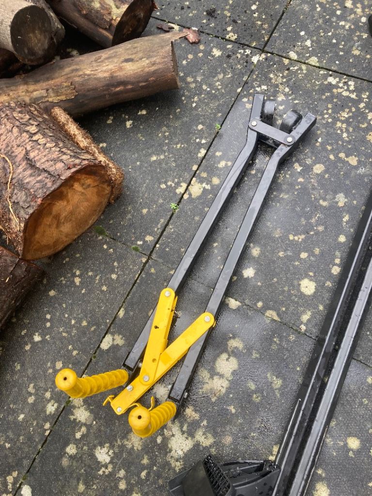 Bike carrier and roof racks