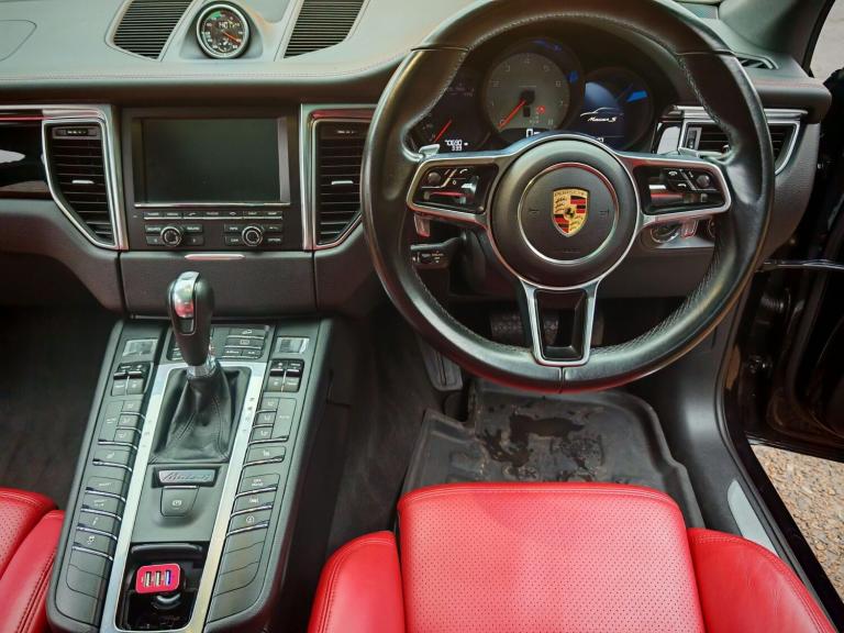 2015 Porsche Macan 3.0 V6 S SUV 5dr Petrol PDK 4WD Euro 6 (s/s) (340 ps) ESTATE Petrol Automatic