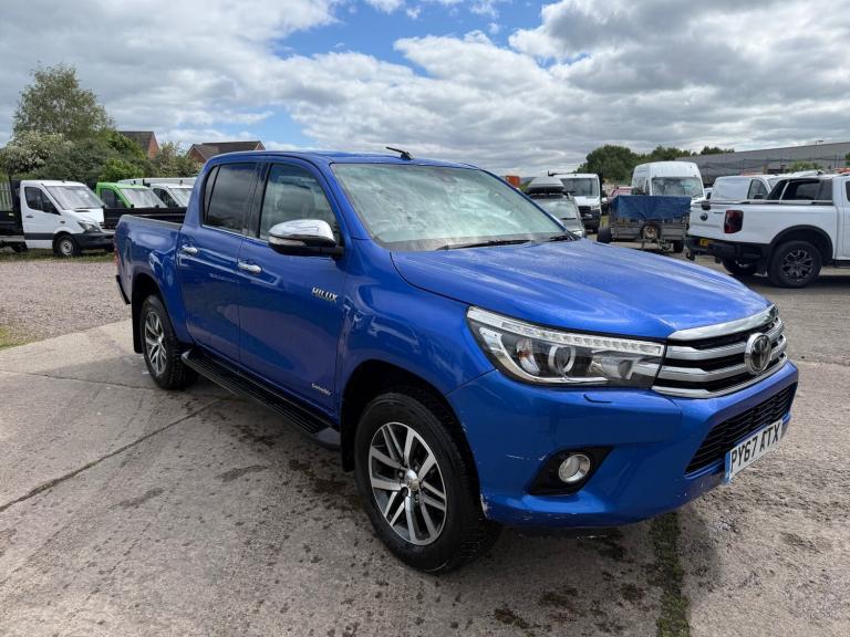 2017 Toyota Hilux Invincible D/Cab Pick Up 2.4 D-4D PICK UP Diesel Manual