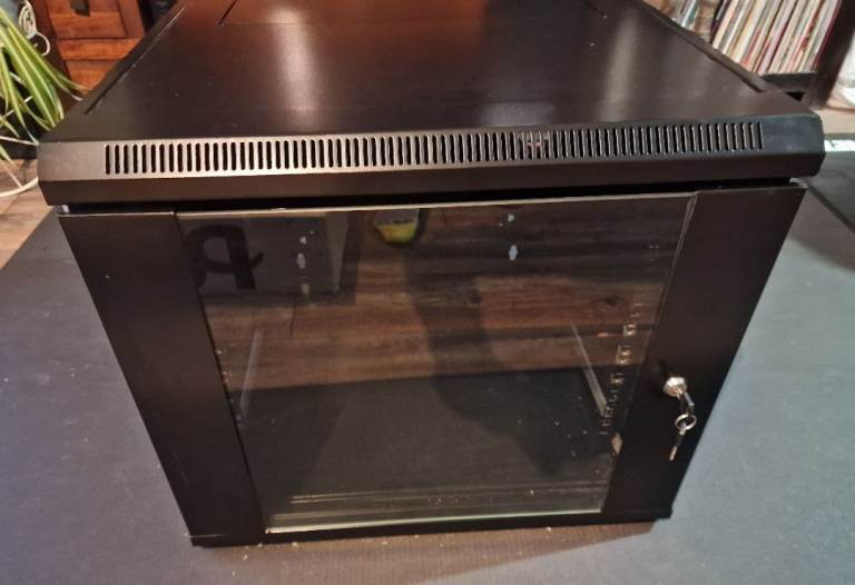 Excel data comms cabinet 600mm deep