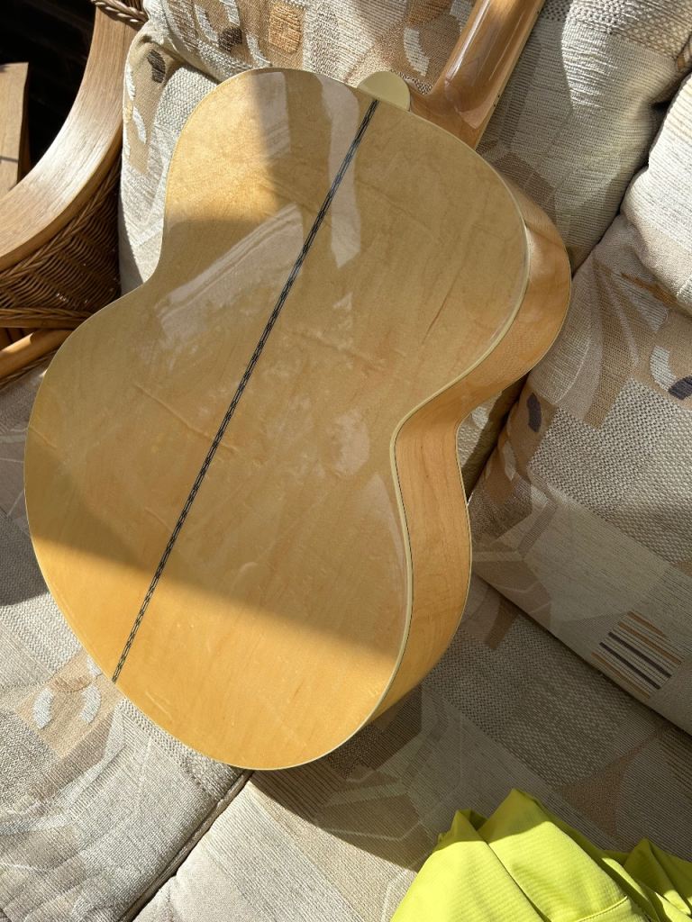 Epiphone e j 200 electro guitar