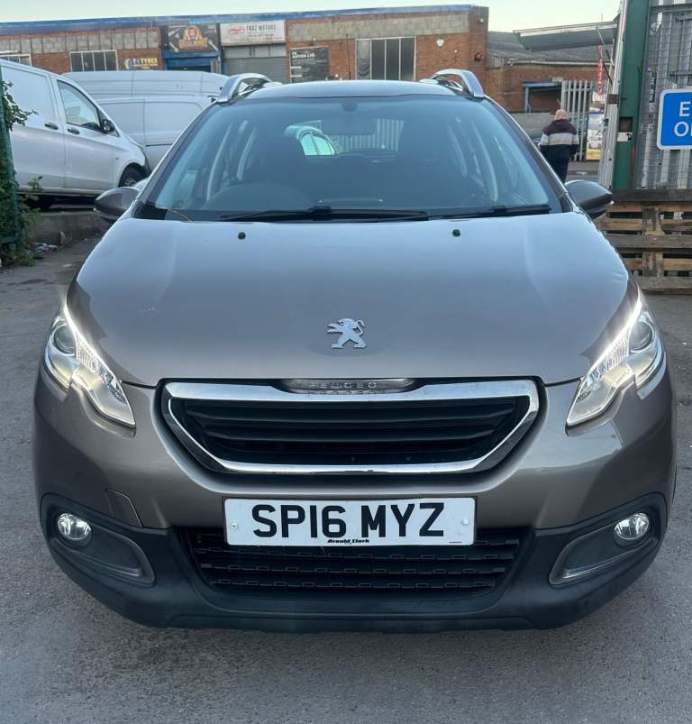 Peugeot 2008, 2016, Manual