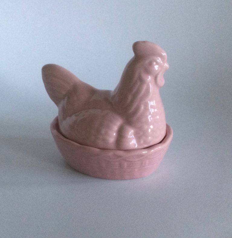 Mason Cash pale pink Mini hen on nest egg holder ceramic kitchen display trinkets