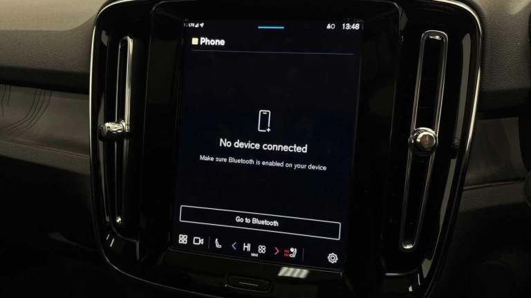 2025 Volvo EC40 Twin Motor 82kWh Plus SUV 5dr Electric Auto AWD (408 ps) ESTATE Electric Automatic