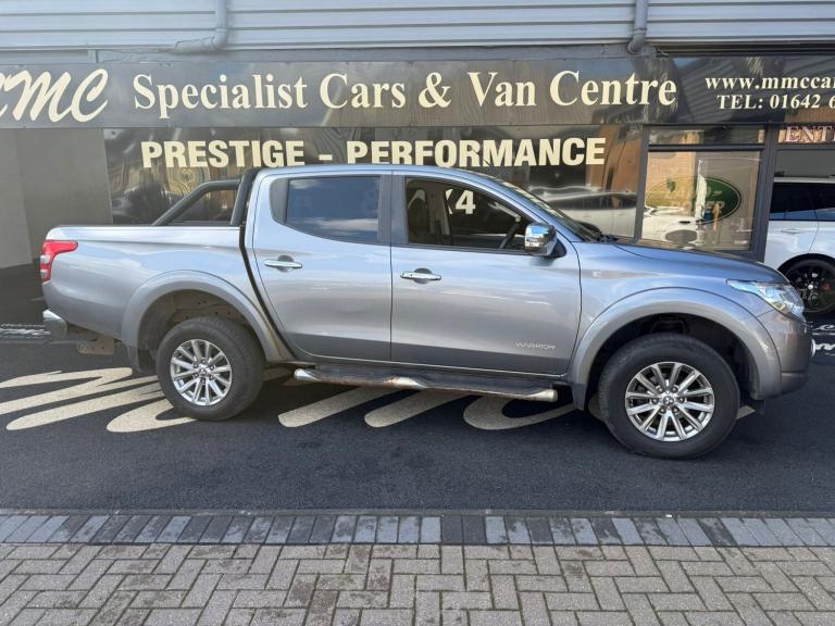 MITSUBISHI L200 2.4 DI-D DC Warrior Grey Manual Diesel 2016