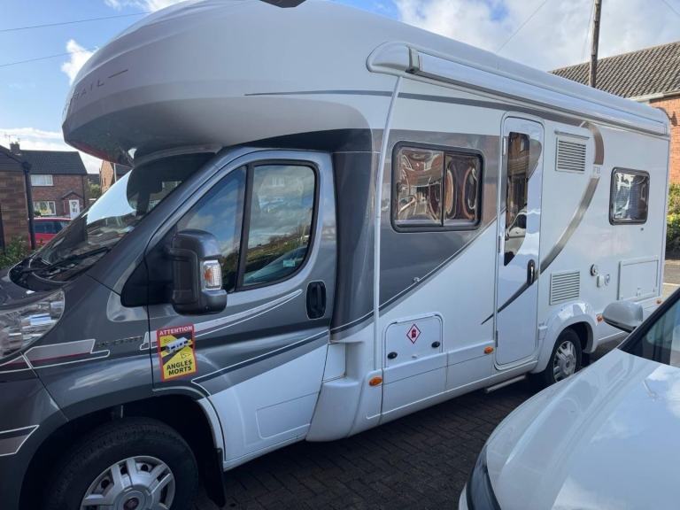 2014 Auto-Trail Tracker FB