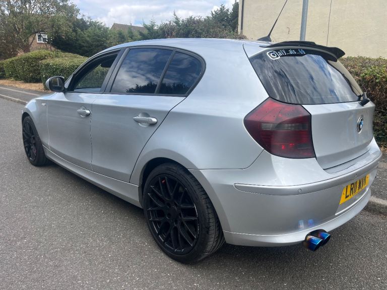 BMW, 1 SERIES, Hatchback, 2011, Manual, 1995 (cc), 5 doors