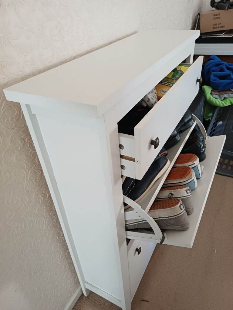 White Wooden Shoe Cabinet with 3 Drawers – Good Condition, £25.00 for Sale
