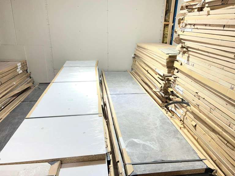 BRAND NEW WREN LUXURY LAMINATE KITCHEN WORKTOPS COUNTERTOPS, HUNDREDS AVAILABLE