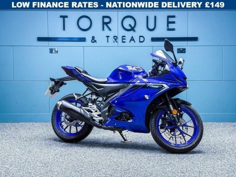 2025 25 YAMAHA R125 YZF 125 SUPER SPORTS PETROL EURO 5 - 2 MILES - ONE OWNER