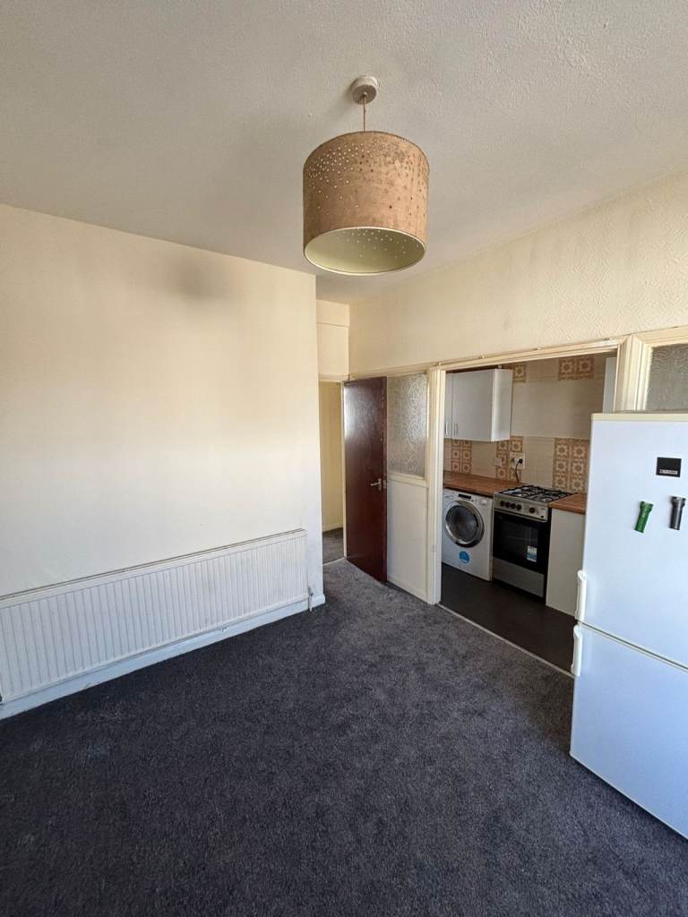 1 Bed Flat to Rent in Ilford