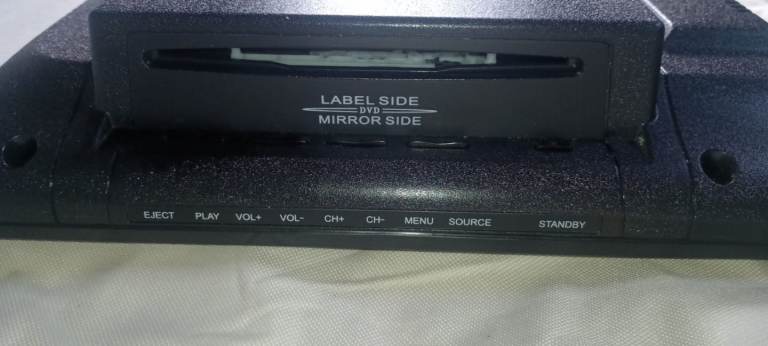 Small TV/dvd player