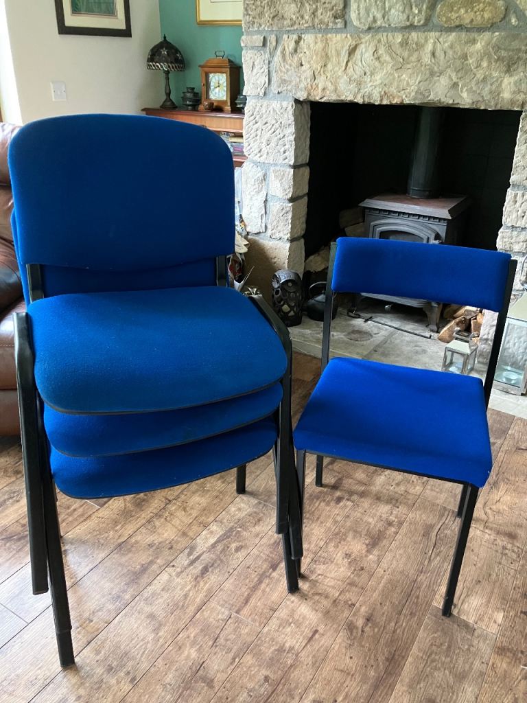 Set of 3 Blue Stacking Office Chairs – Good Condition