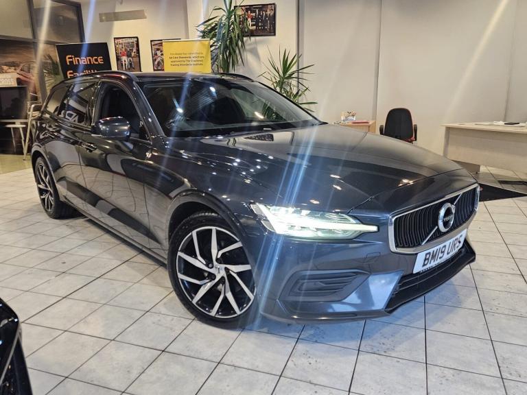VOLVO V60 2.0 Momentum D3 2019