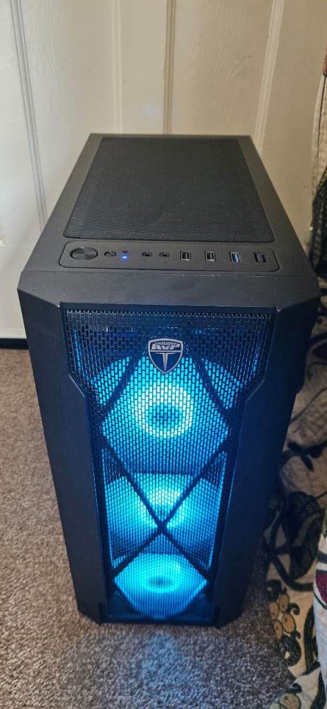 High End Ryzen 5 Gaming Fast PC Desktop Excellent condtion Ready to Go