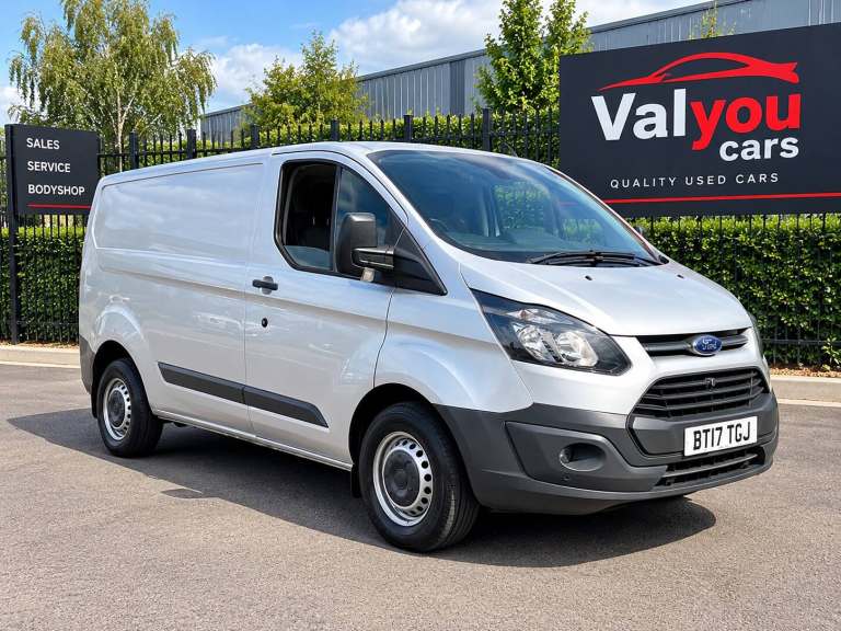 2017 Ford Transit Custom 2.0 TDCi 105ps Low Roof Van PANEL VAN Diesel Manual