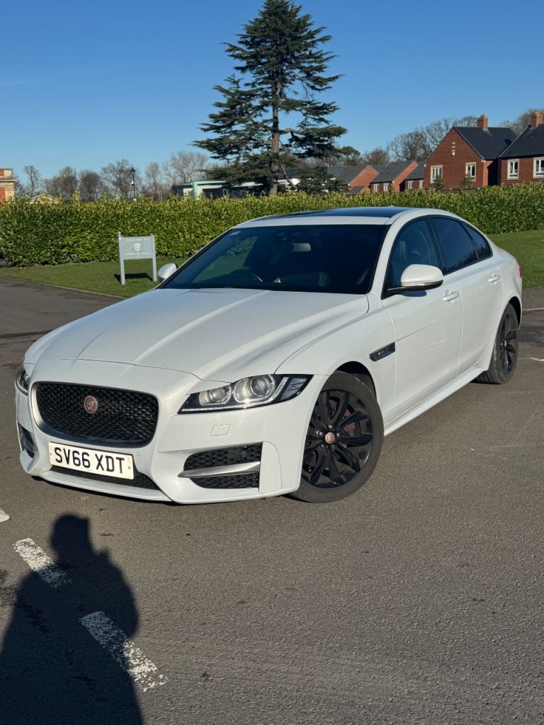 Jaguar xf r sport, auto diesel pan roof heated seats