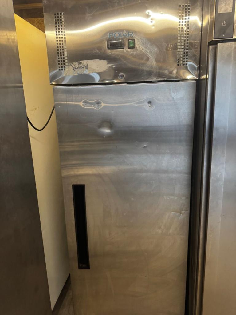 Commercial single door freezer brand new polar cafe shop restaurant 