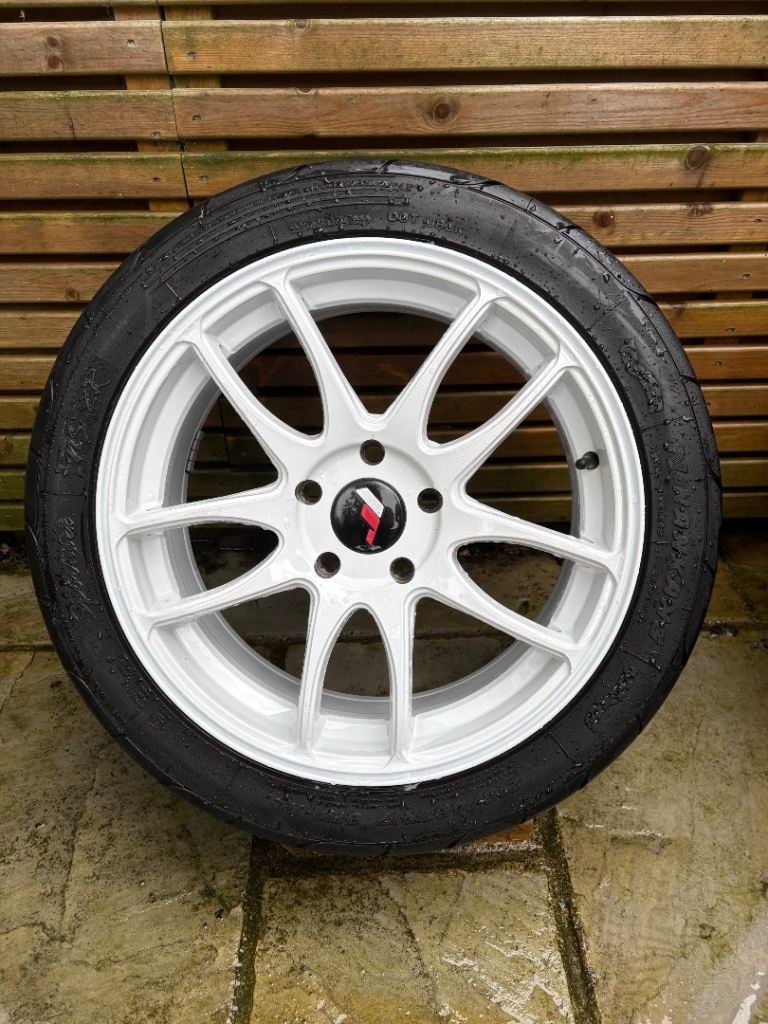 4 x Japan Racing JR29 5x114.3  17  ET48  