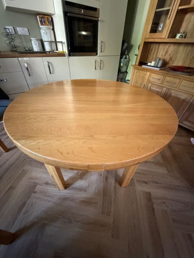 DINING TABLE, SOLID OAK (NO CHAIRS)