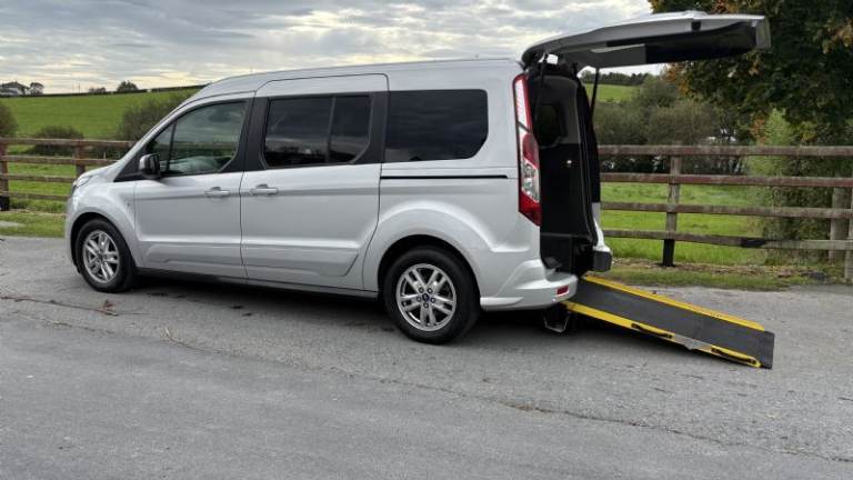2020 Ford Grand Tourneo Connect 