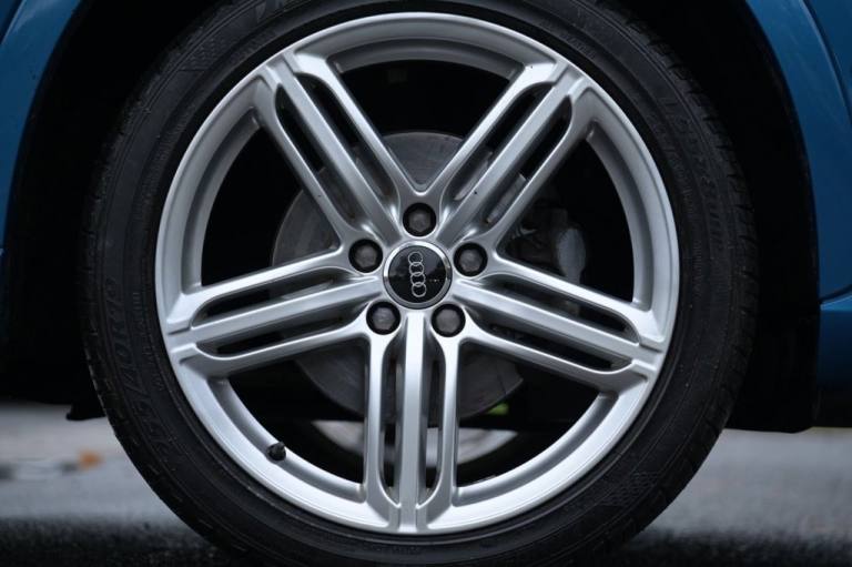 2015 Audi Q3 2.0 TDI S line Plus SUV 5dr Diesel Manual quattro Euro 6 (s/s) (184 ps) ESTATE Diese...