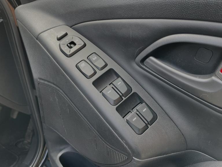 HYUNDAI IX35 1.7 CRDi GO! 2014