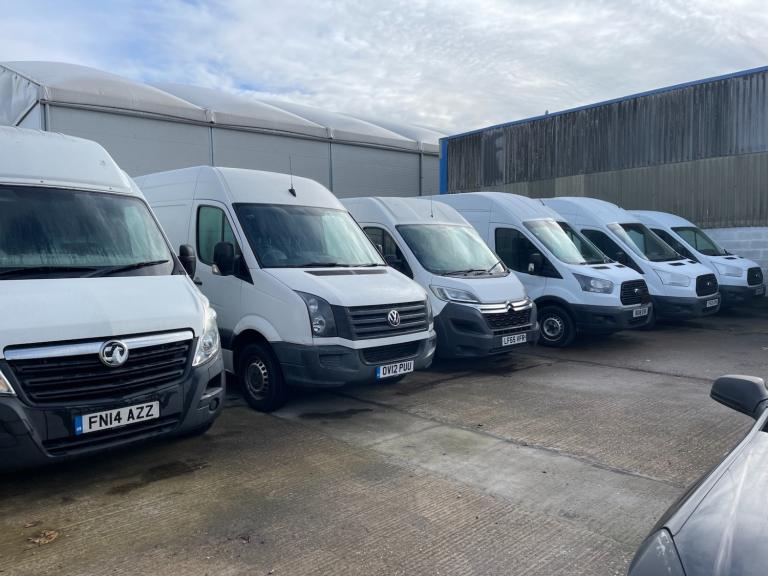 2008 Nissan Navara Double Cab Pick Up Aventura 2.5dCi 169 4WD Auto PICK UP Diesel Automatic