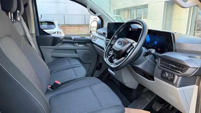 2025 Ford Transit Custom 2.0 EcoBlue 136ps H1 Van Limited Auto PANEL VAN DIESEL Automatic