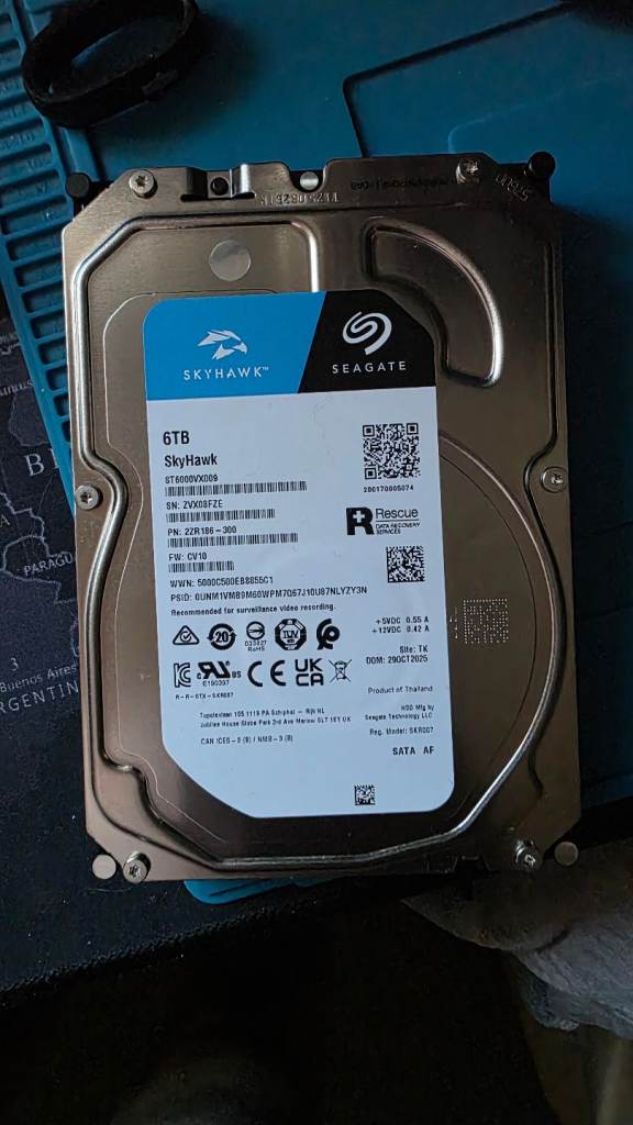 6tb skyhawk survallance hard drive