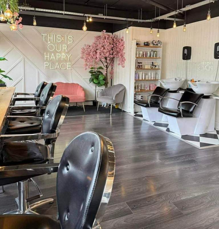 Hair Chair & Beauty Room to Rent - IMMEDIATELY Available 