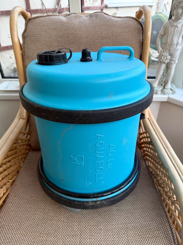 Aqua roll and waste water