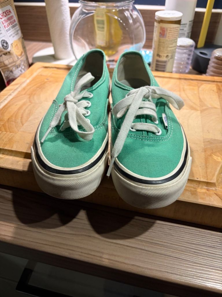 Vans Ultracush Green Canvas Trainers – Good Condition