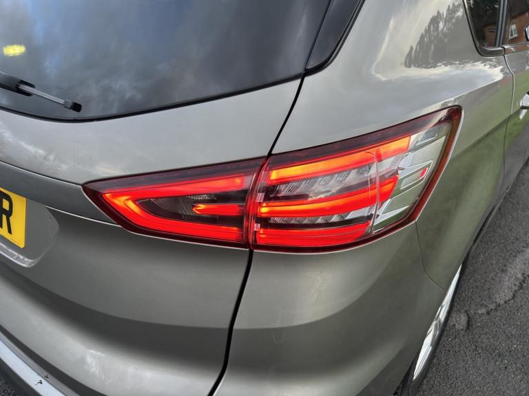 FORD S-MAX 2.0 TDCi Titanium 2015