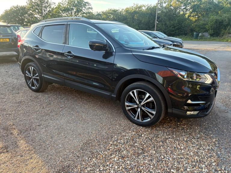 2017 Nissan Qashqai 1.5 dCi N-Connecta 5dr HATCHBACK DIESEL Manual