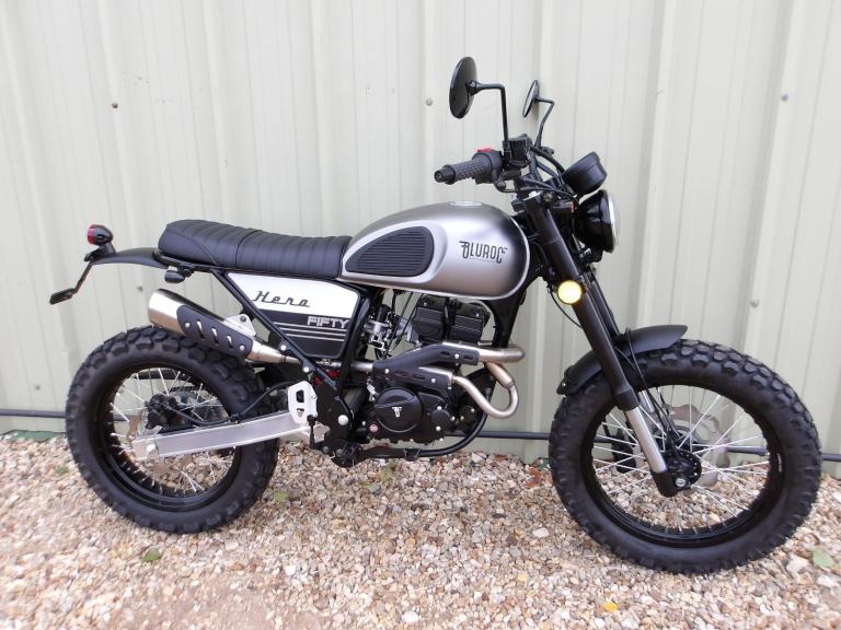 Bluroc Hero 50cc Brand New Leaner Legal Retro Scrambler * UK Delivery *