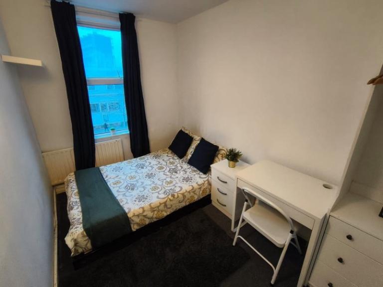 ✨Beautiful Double Room in Stepney Green – E1💫 All bills including 