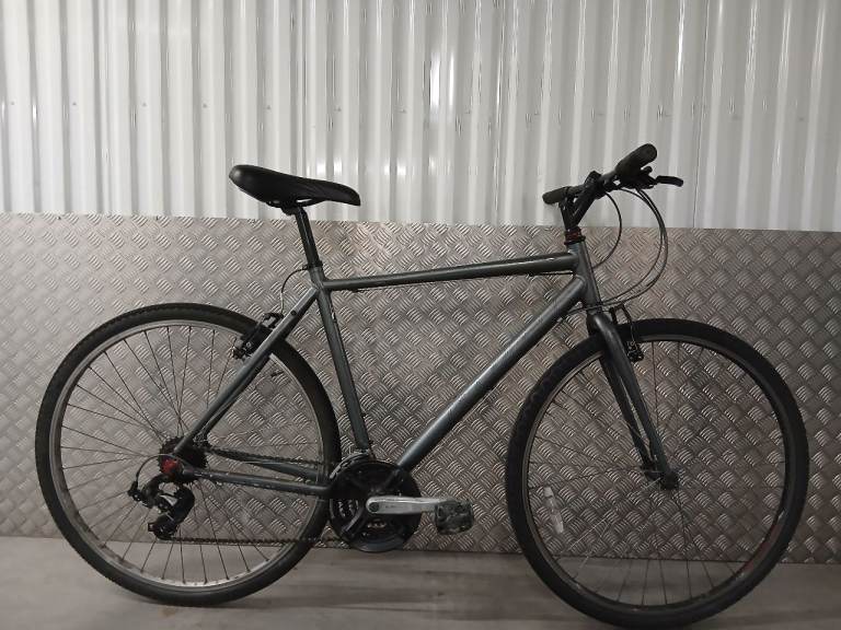 Mens ridgeback hybrid bike 