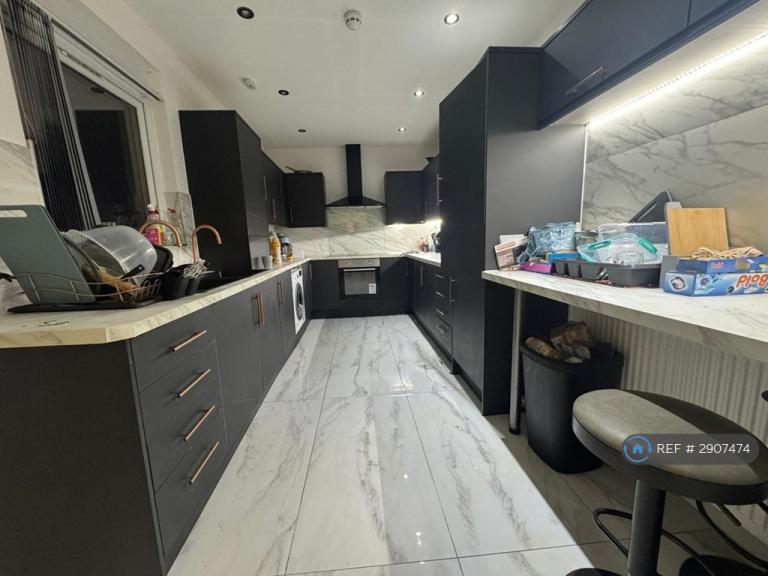 1 bedroom in Raleigh Road, Coventry, CV2 (#2907474)
