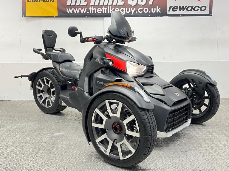 CAN-AM RYKER RALLY 900 AUTOMATIC TRIKE - GREAT SPEC