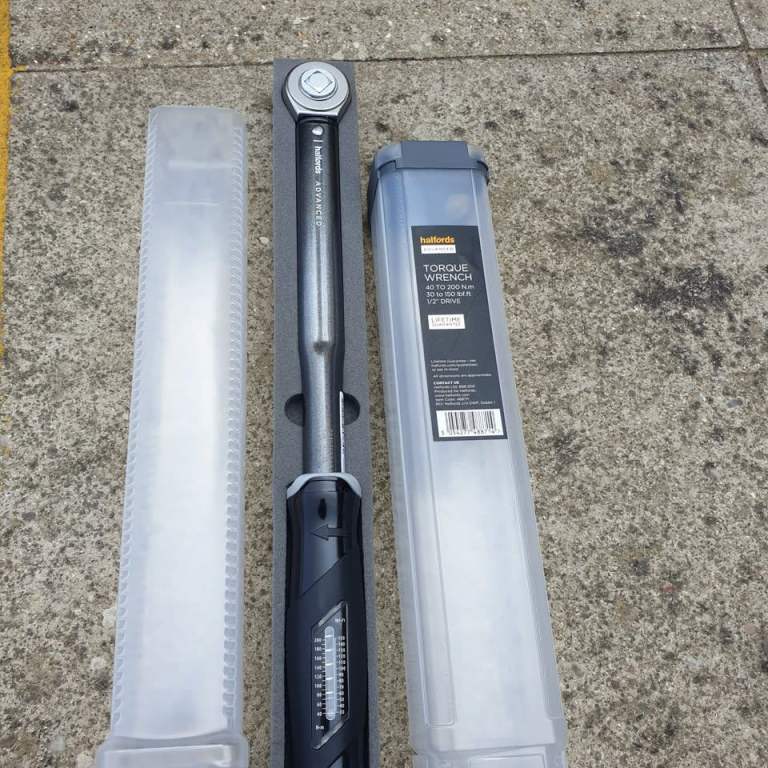 New Halfords Advanced Torque Wrench Model 200, 1/2 inch drive, 40-200Nm NorTorque Norbar