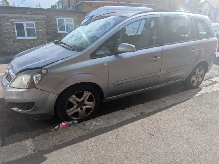 2008 Vauxhall Zafira Exclusiv 1.8 Petrol Manual – 7 Seater