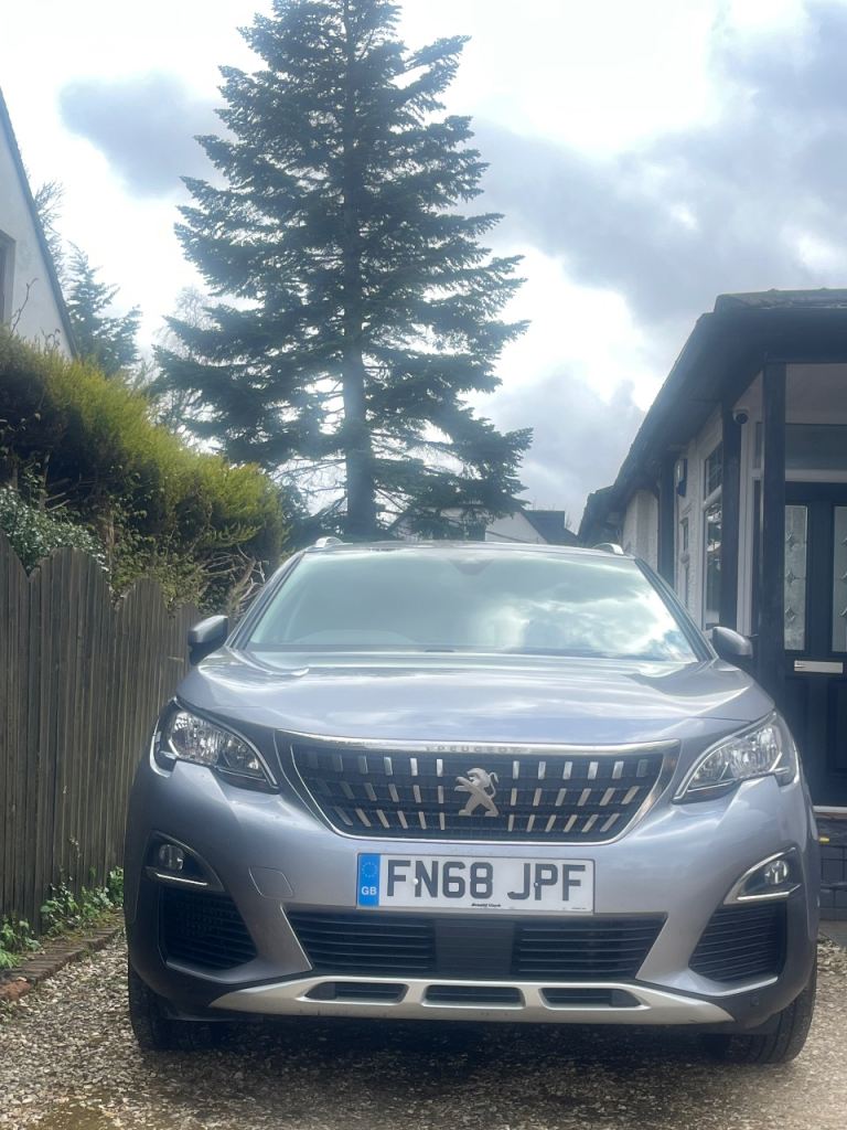 Peugeot 3008, Reg. 12/2018 , 1.5 diesel,Grey, FSH excellent condition